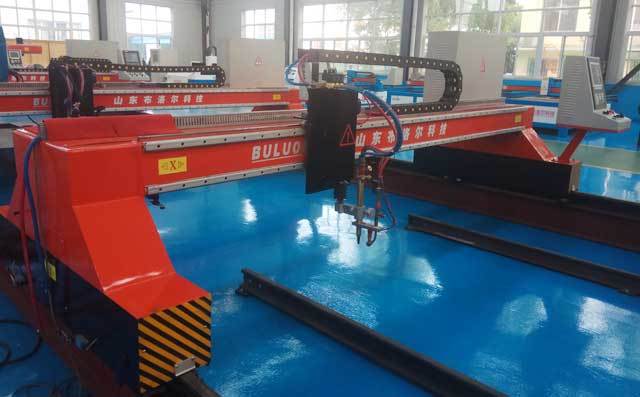 數(shù)控火焰切割機 數(shù)控火焰切割機