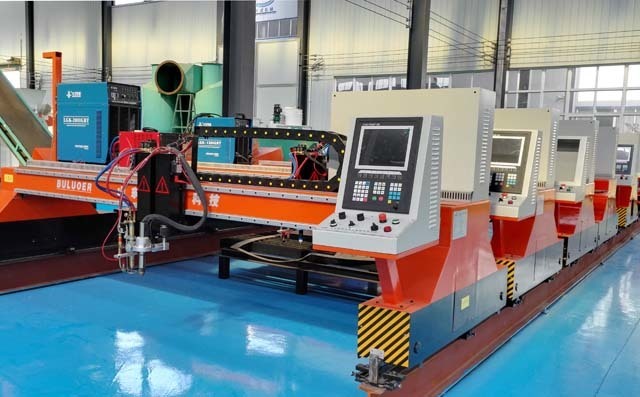 龍門式金屬切割機 龍門式金屬切割機