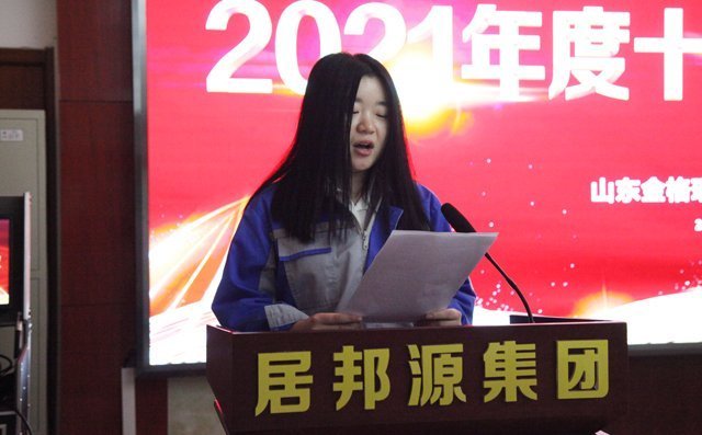 各銷售經(jīng)理結(jié)合FABE優(yōu)勢(shì)，進(jìn)行了經(jīng)驗(yàn)分享